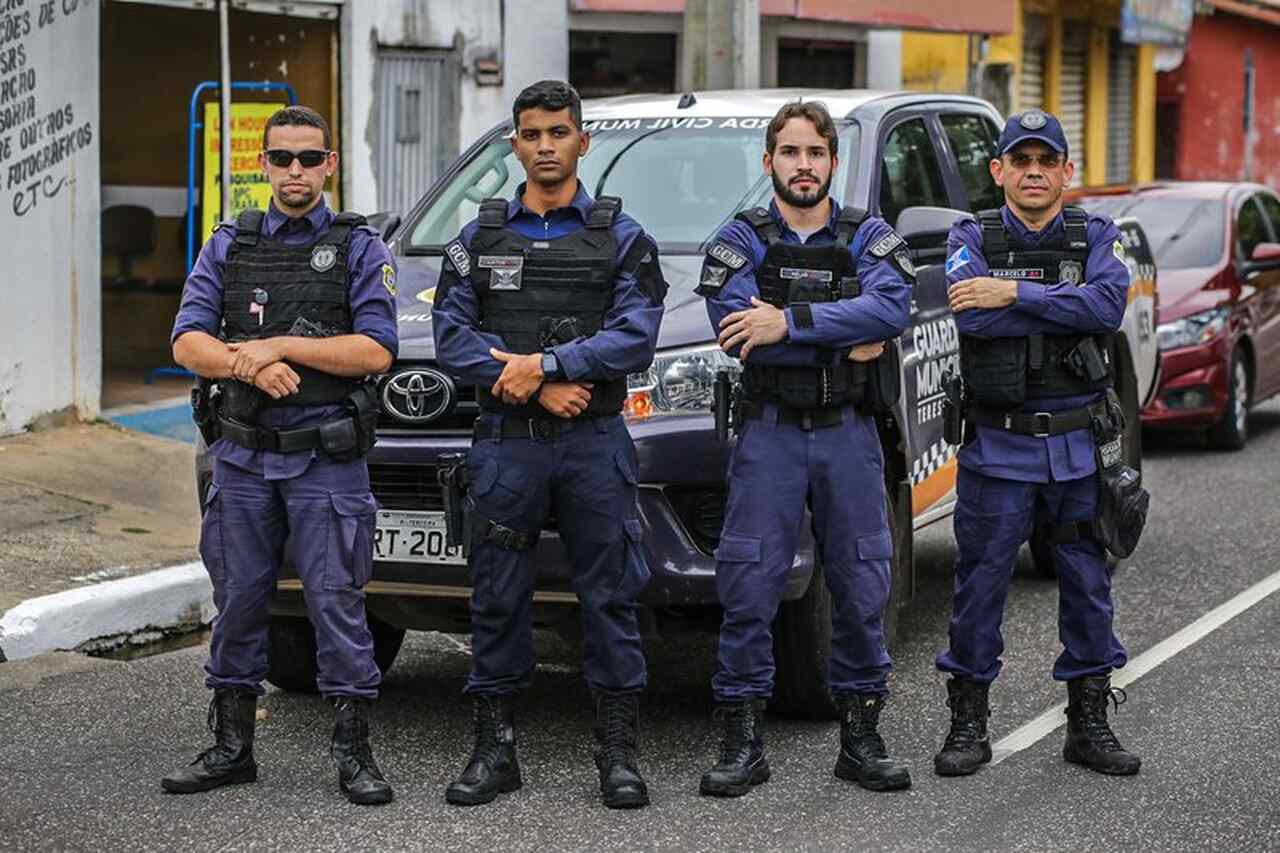Agentes Guarda Municipal Civil GCM